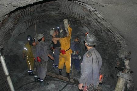 稷山工程爆破中的危险因素分析以及应对工程爆破危险的措施